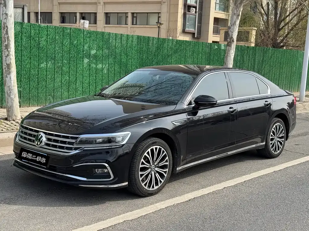 Volkswagen Phideon — фото 1