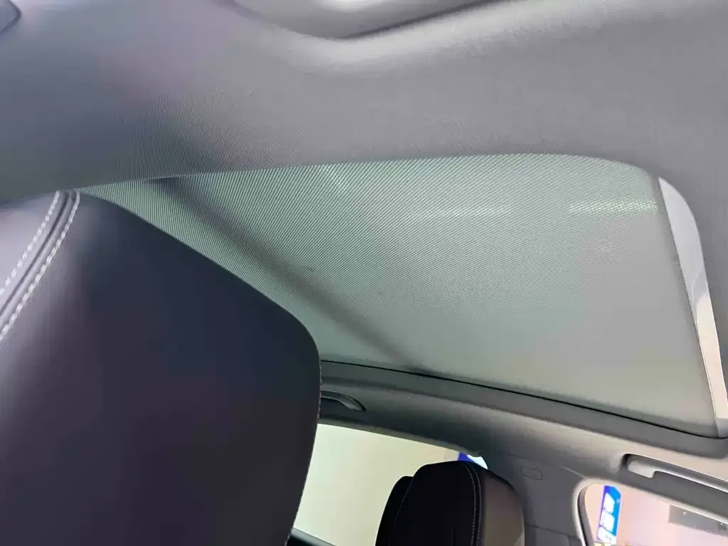 Audi A4L 2022 из CN, фото 9