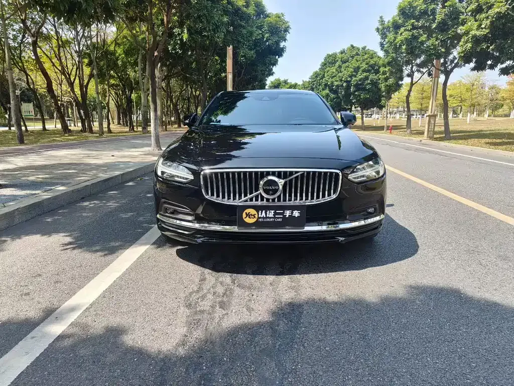 Volvo S90 2021 из CN, фото 4