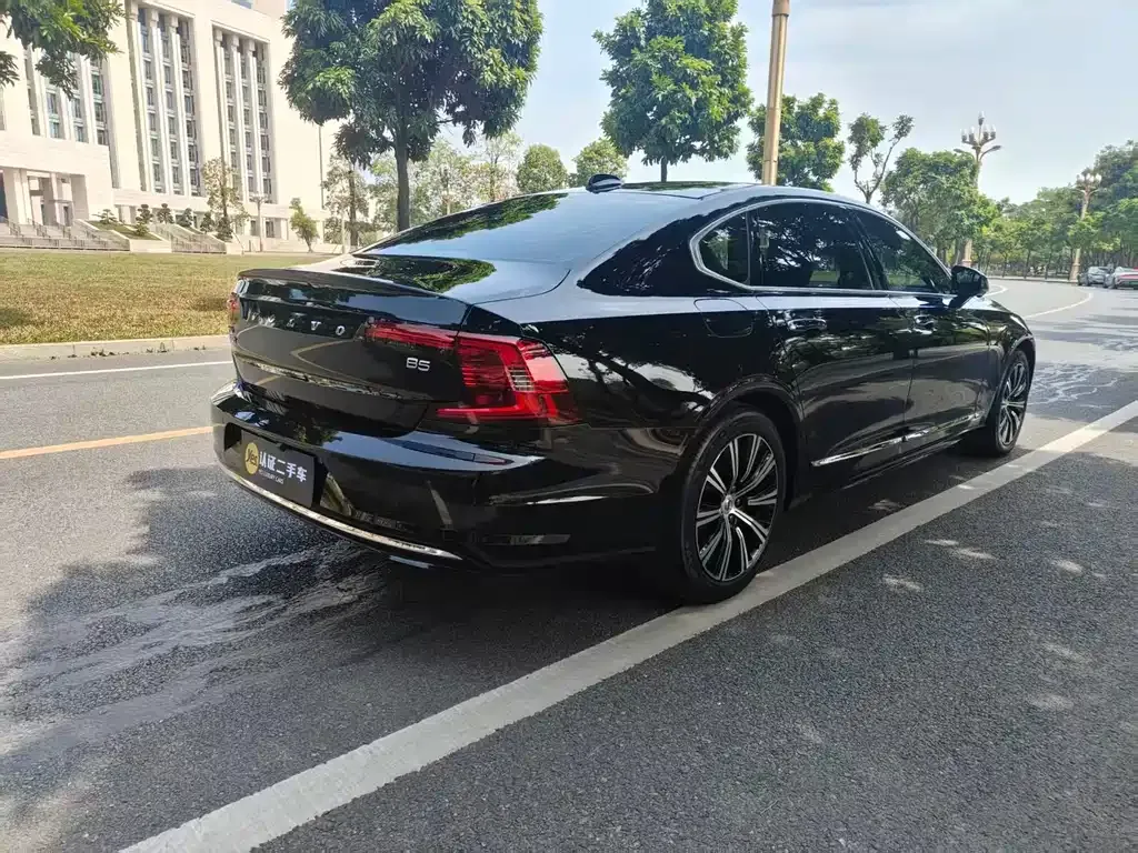 Volvo S90 2021 из CN, фото 8