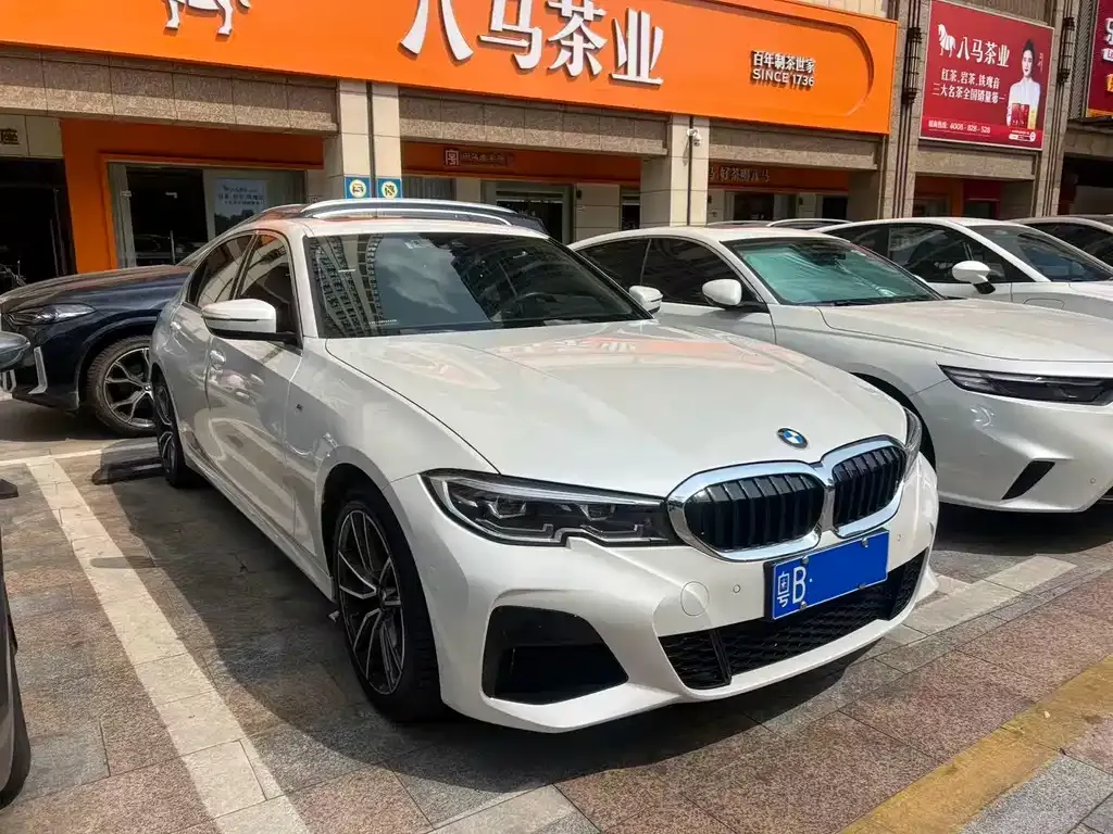 BMW 3 Series 2022 из CN, фото 3