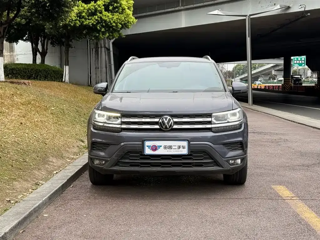 Volkswagen Tharu — фото 8