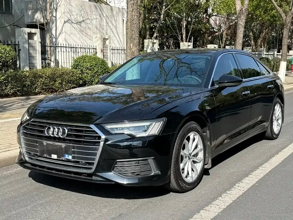Audi A6L 2021 из CN, фото 1