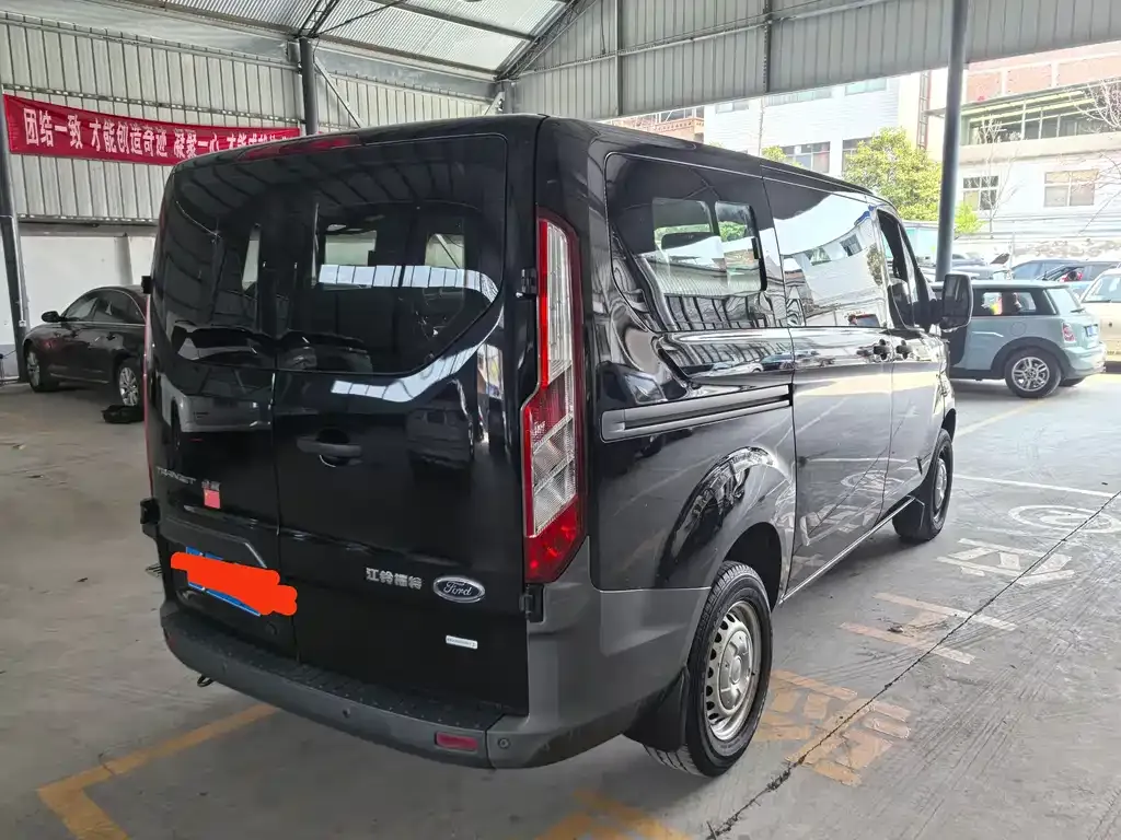 Ford Transit 2022 из CN, фото 10