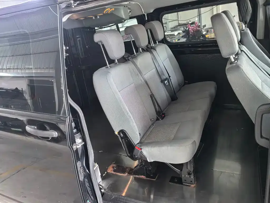 Ford Transit 2022 из CN, фото 9