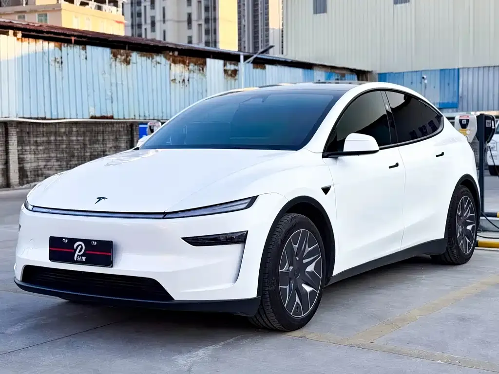 Tesla Model Y L 2025 из CN, фото 1