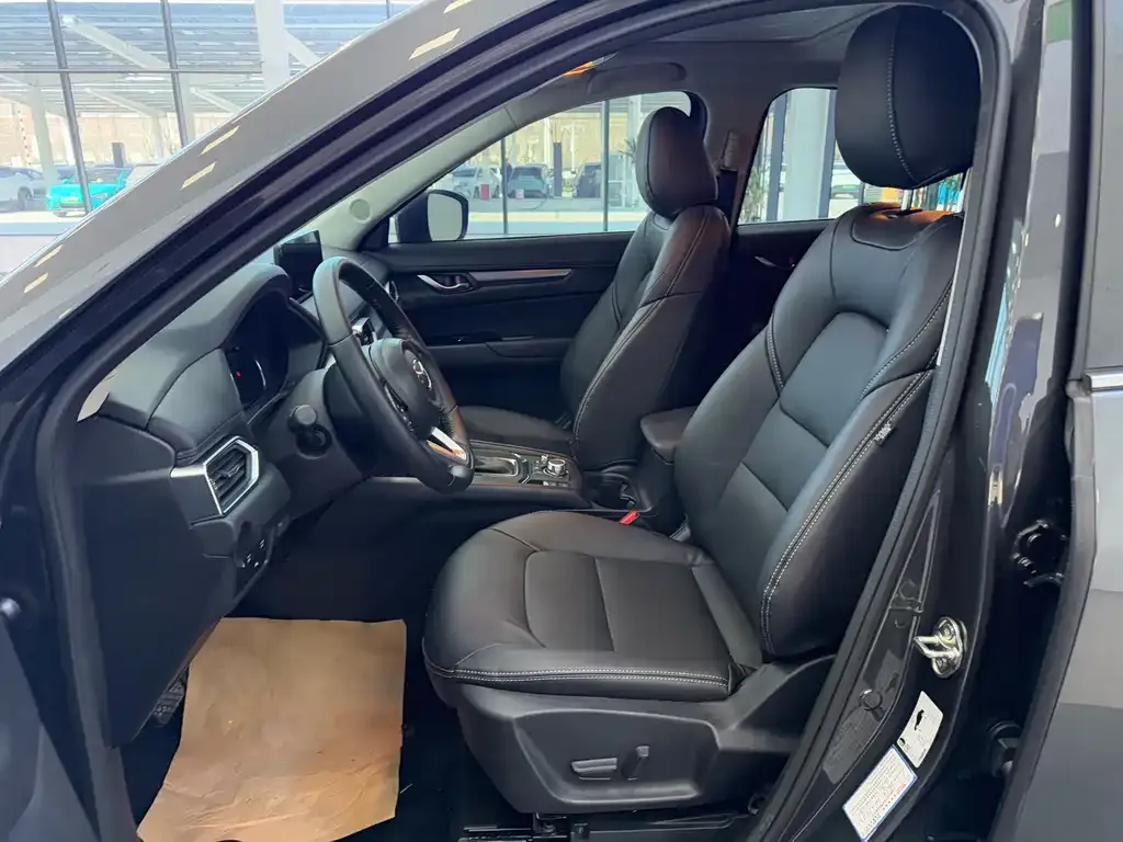 Mazda CX-5 2023 из CN, фото 9