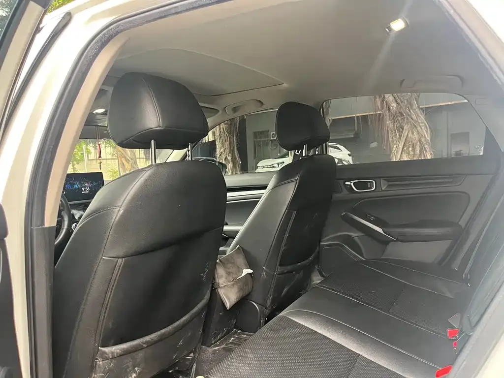 Honda Civic 2021 из CN, фото 2