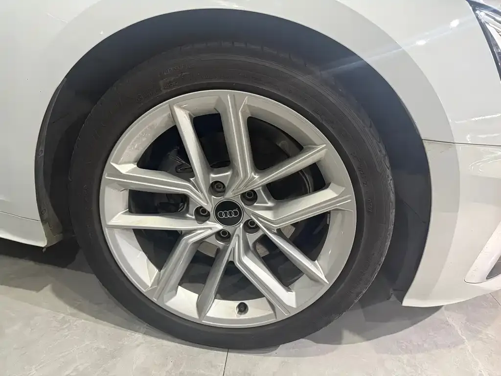 Audi A5 (Import) 2024 из CN, фото 2