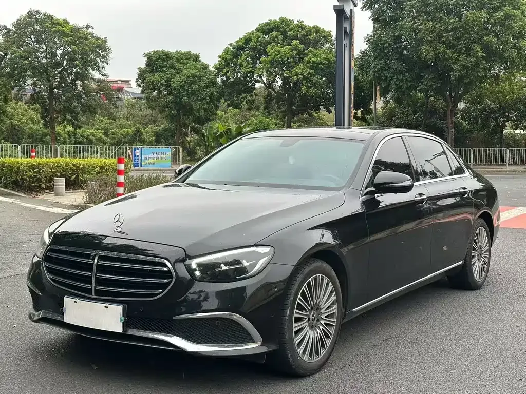 Mercedes-Benz E-Class 2023 из CN, фото 1