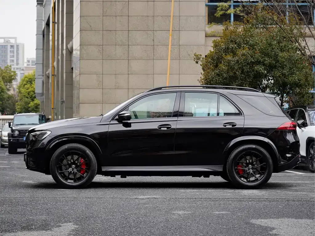Mercedes-Benz GLE — фото 10