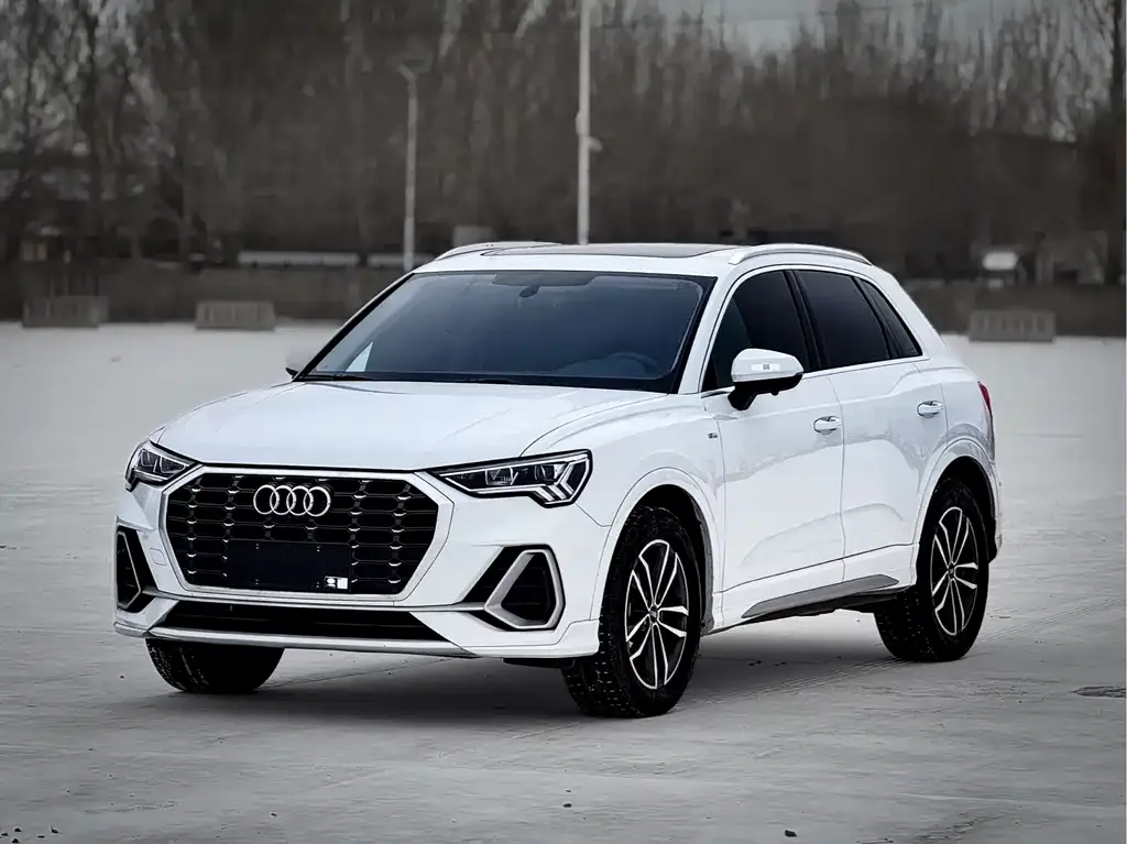 Audi Q3 2022 из CN, фото 1
