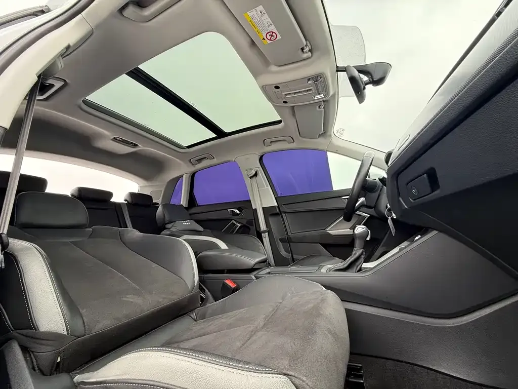 Audi Q3 2022 из CN, фото 10