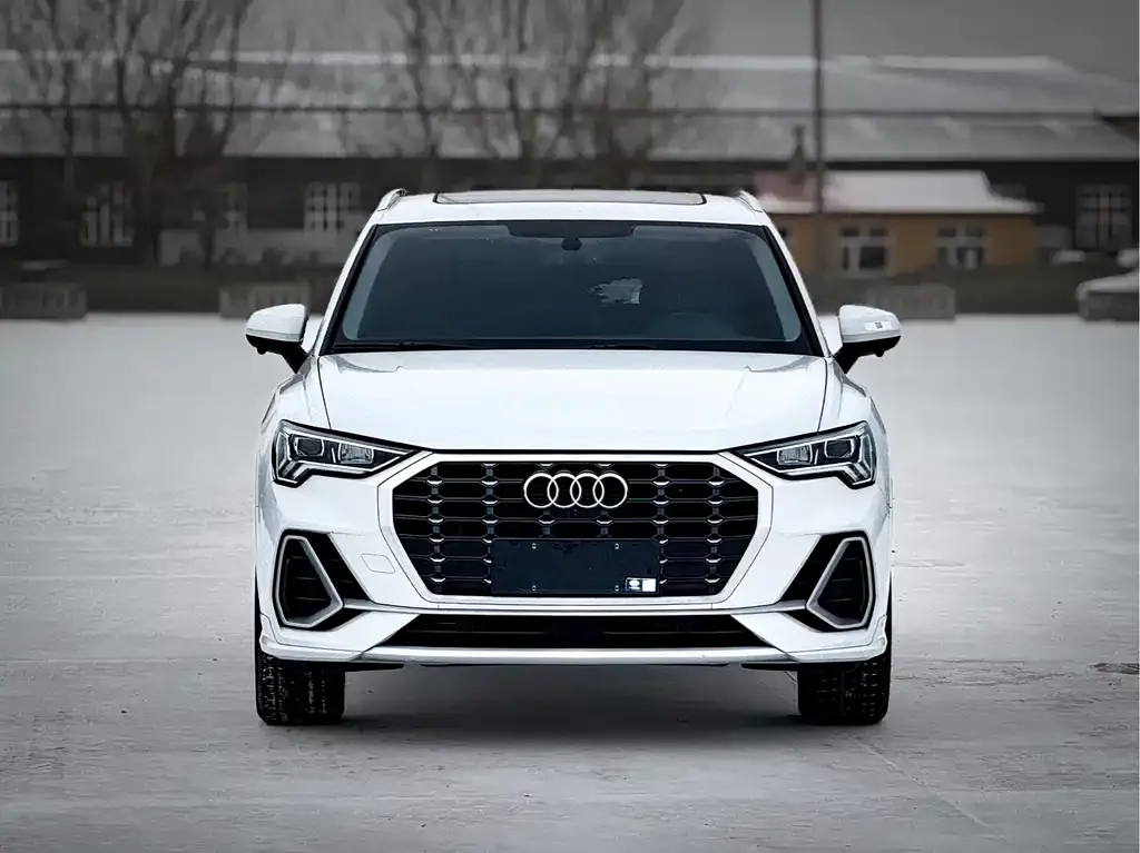 Audi Q3 2022 из CN, фото 7