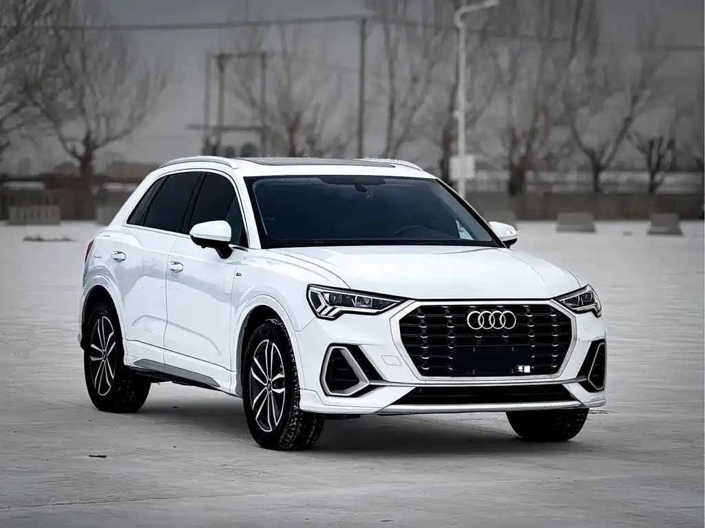 Audi Q3 2022 из CN, фото 4