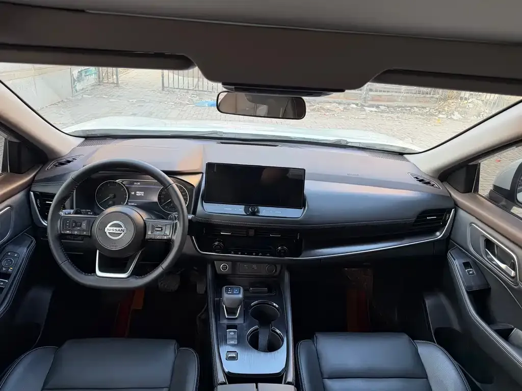Nissan X-Trail 2021 из CN, фото 3