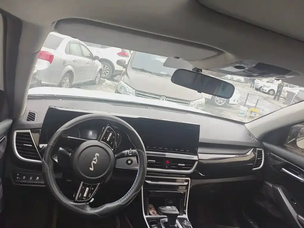 Kia KX3 2022 из CN, фото 4