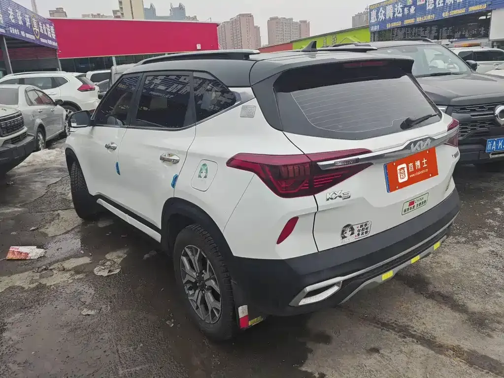 Kia KX3 2022 из CN, фото 9