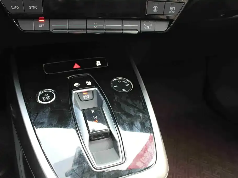 Audi Q4 e-tron 2023 из CN, фото 7