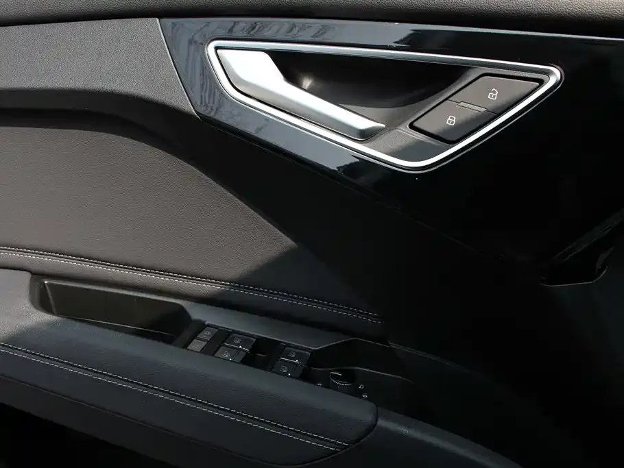 Audi Q4 e-tron 2023 из CN, фото 8