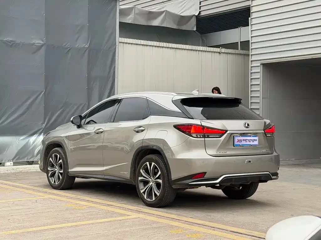 Lexus RX — фото 2