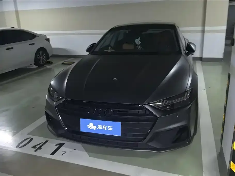 Audi A7 2022 из CN, фото 3