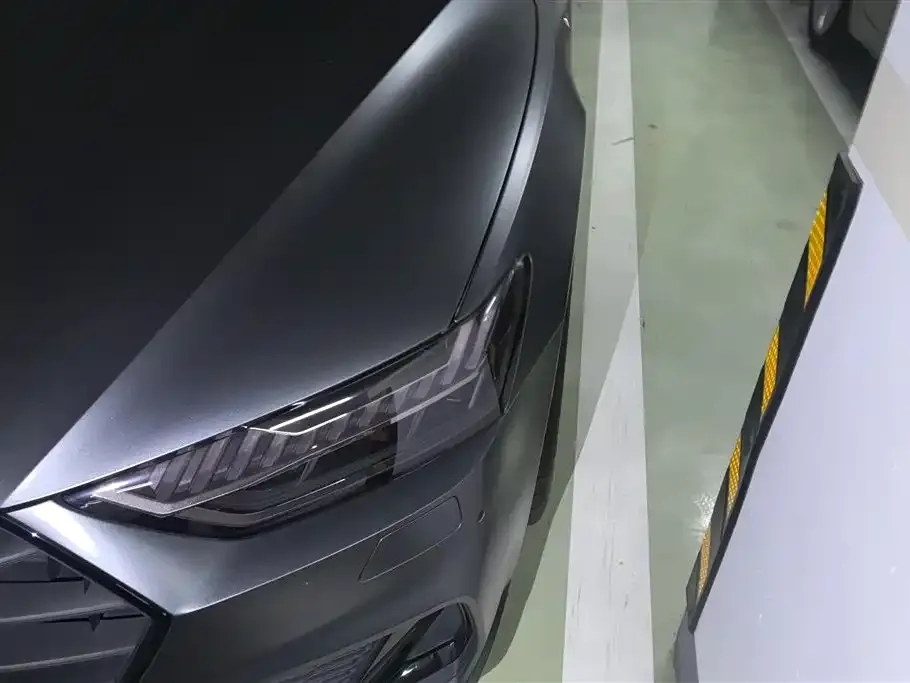 Audi A7 2022 из CN, фото 8