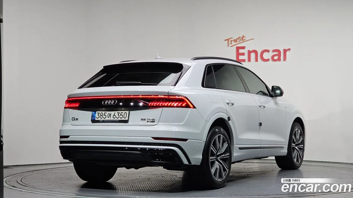Audi Q8 2021 из KR, фото 6