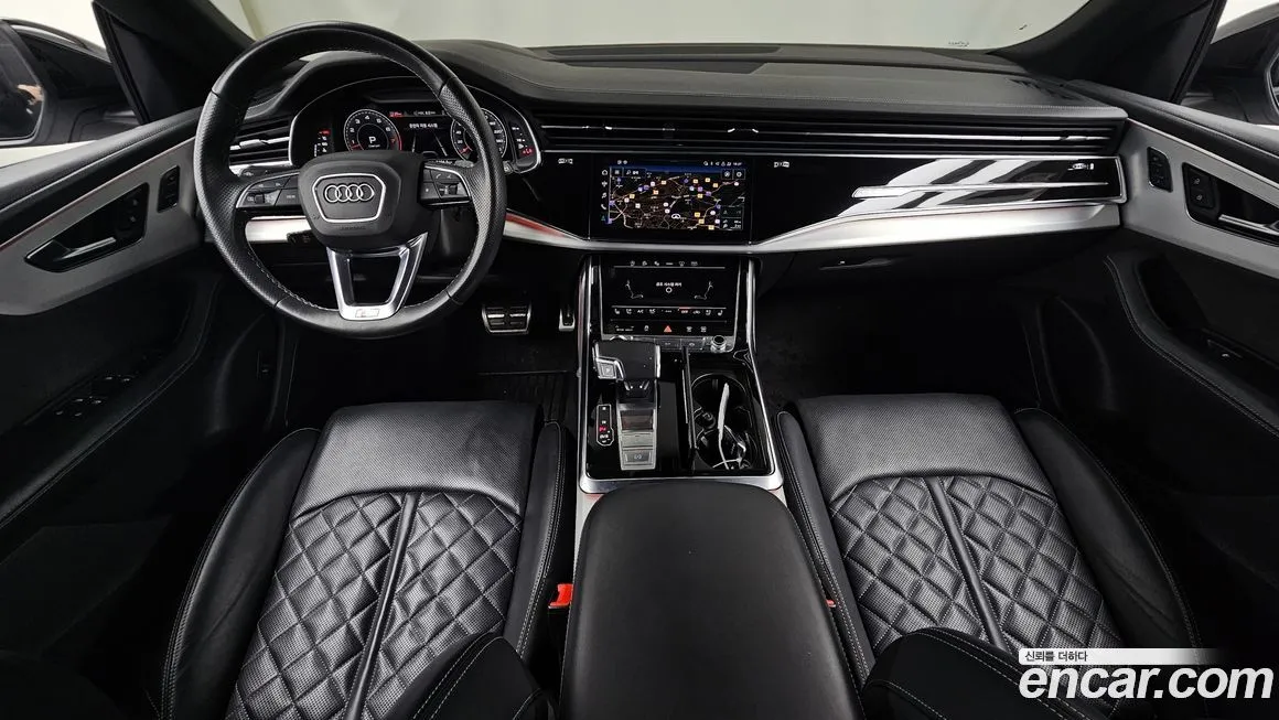 Audi Q8 2021 из KR, фото 8