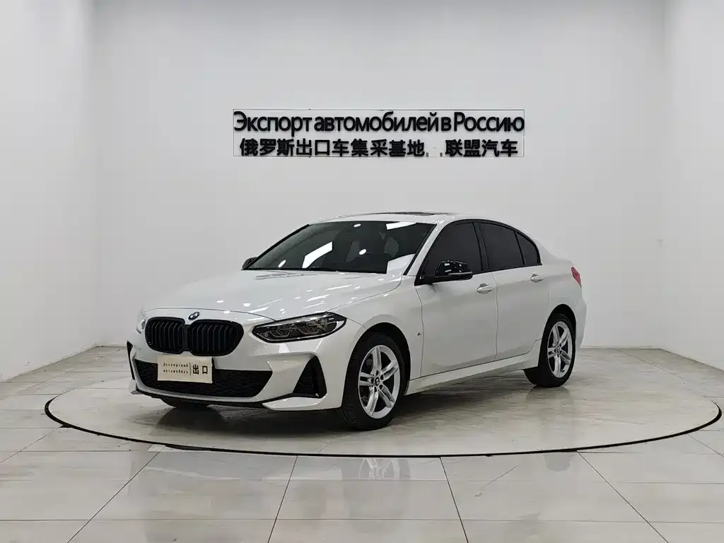 BMW 1 Series — фото 1