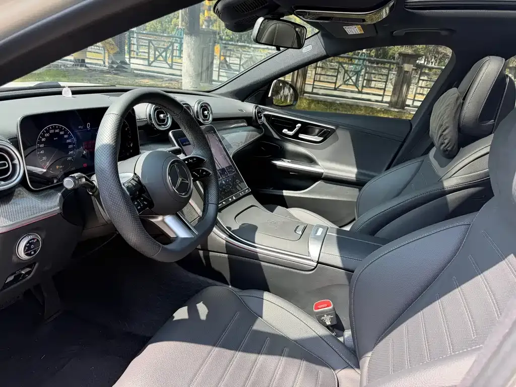 Mercedes-Benz C-Class 2025 из CN, фото 3