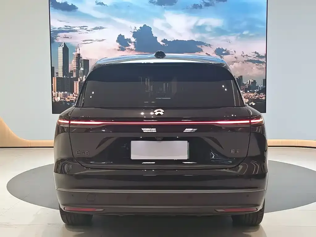 NIO ES8 — фото 4