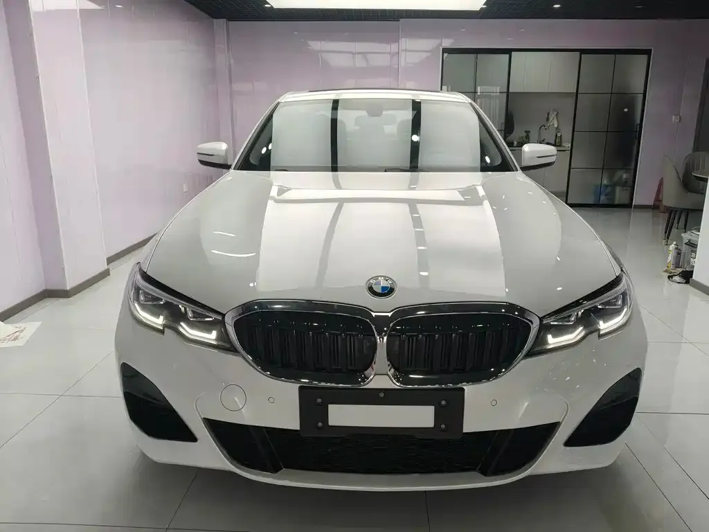BMW 3 Series 2022 из CN, фото 8