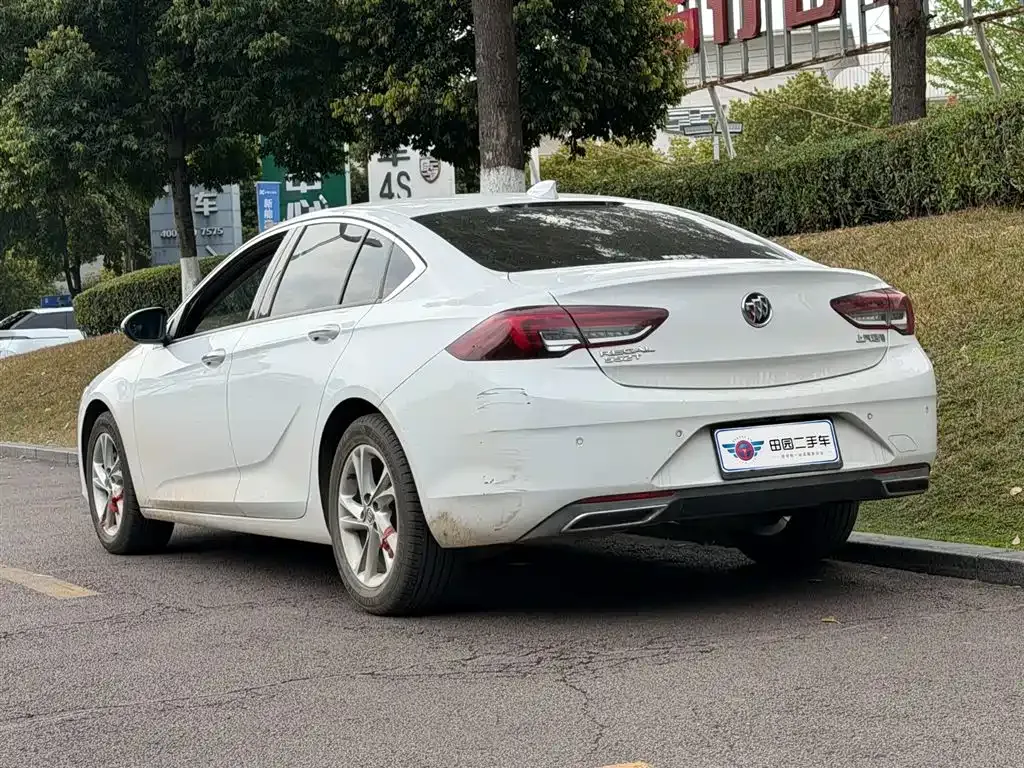 Buick Regal — фото 8