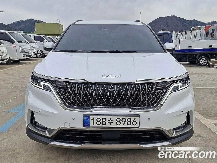 Kia Carnival 2023 из KR, фото 1