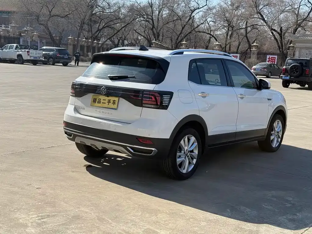 Volkswagen T-Cross — фото 3