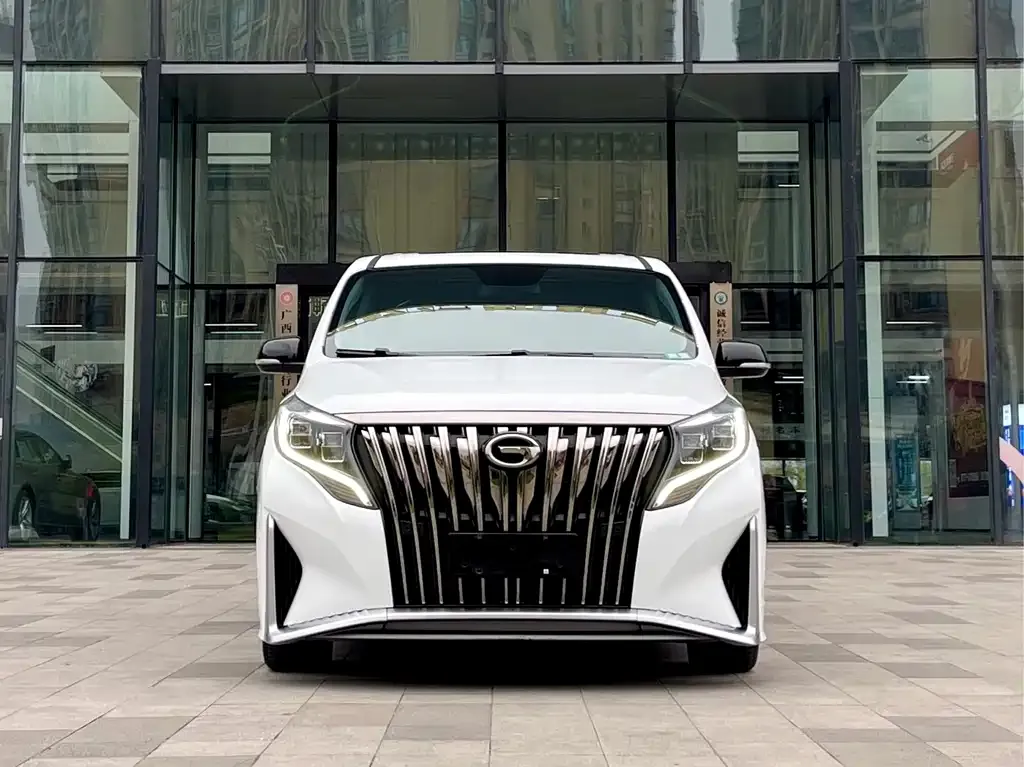 GAC Motor Trumpchi M8 — фото 2