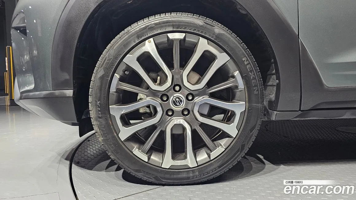 KG Mobility (Ssangyong) Torres — фото 8