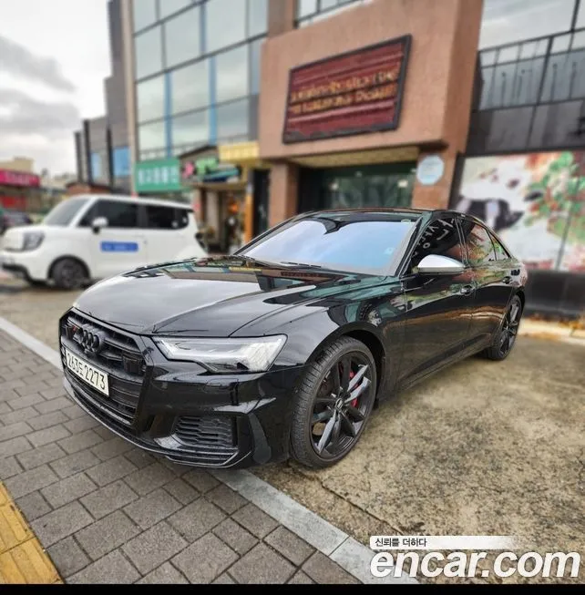 Audi S6 2021 из KR, фото 8