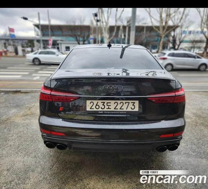 Audi S6 2021 из KR, фото 5