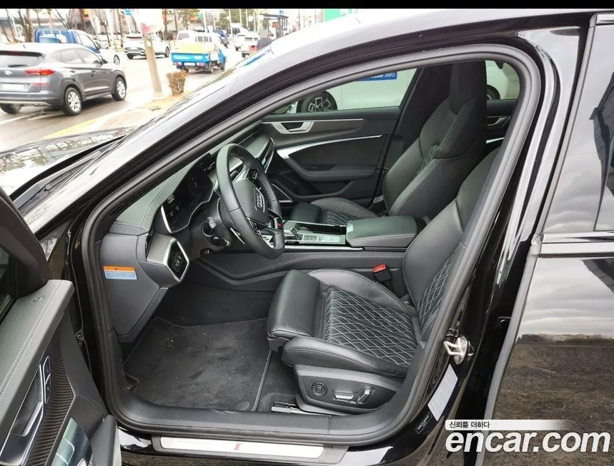 Audi S6 2021 из KR, фото 4