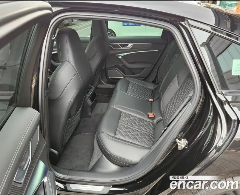 Audi S6 2021 из KR, фото 7