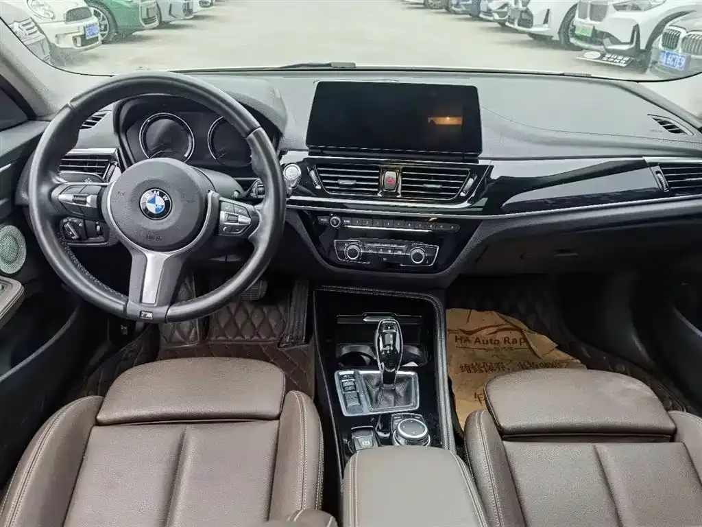 BMW 1 Series 2022 из CN, фото 9