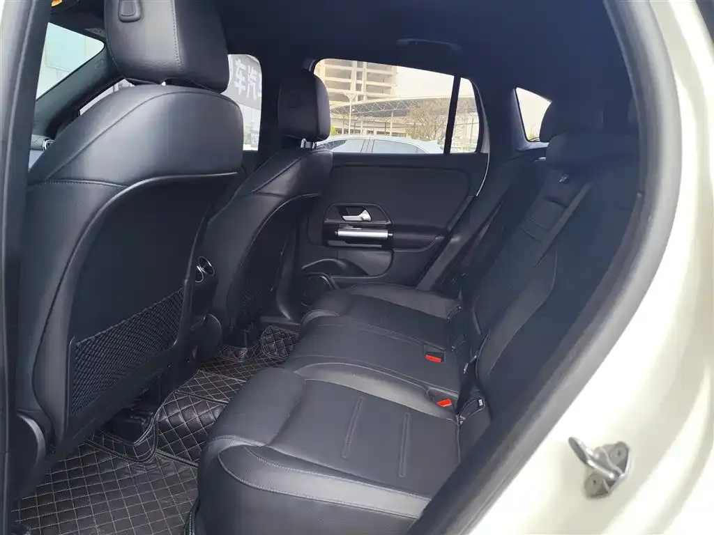 Mercedes-Benz GLA 2022 из CN, фото 3
