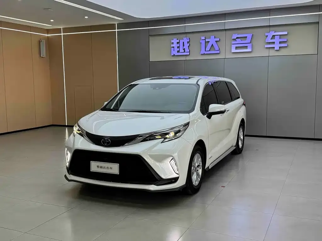 Toyota Granvia 2024 из CN, фото 7