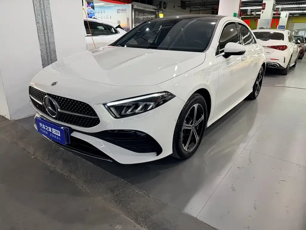 Mercedes-Benz A-Class 2024 из CN, фото 1