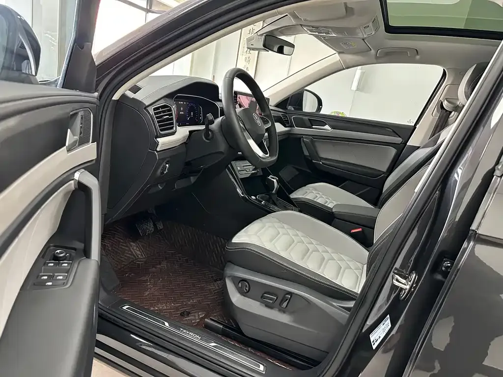 Volkswagen Tayron 2022 из CN, фото 8