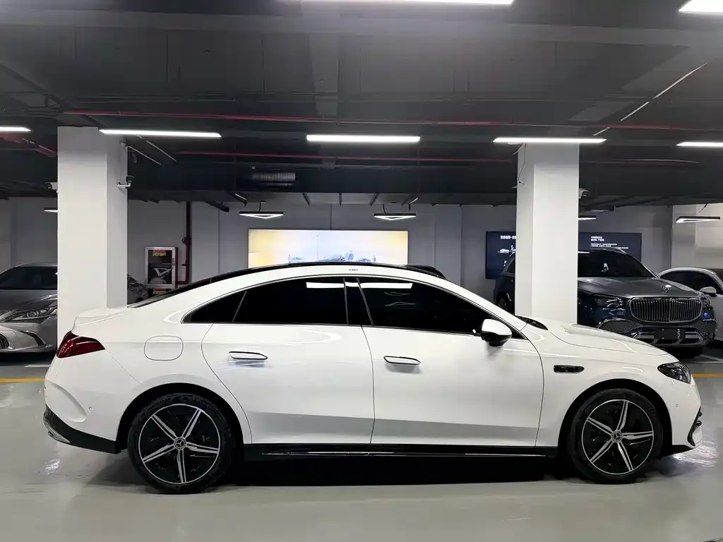 Mercedes-Benz CLA PHEV — фото 8