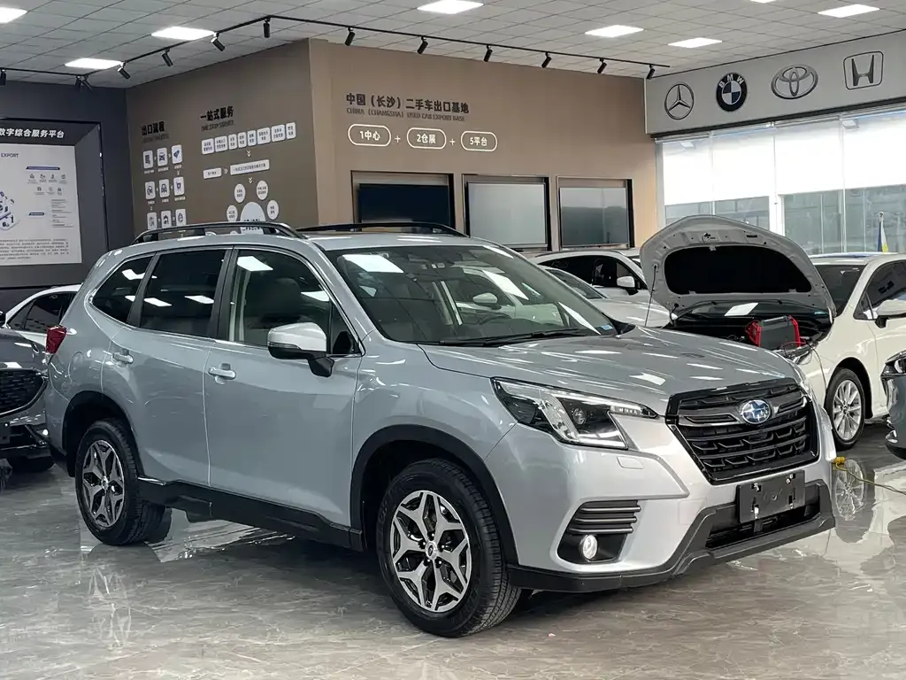 Subaru Forester 2022 из CN, фото 9