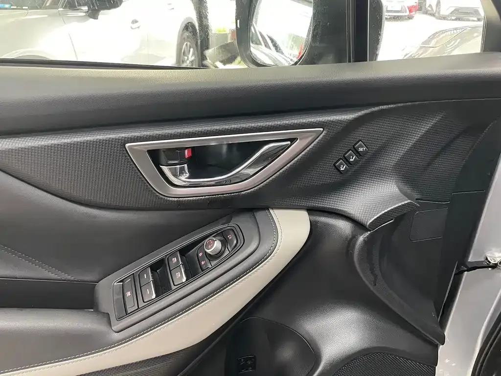 Subaru Forester 2022 из CN, фото 6